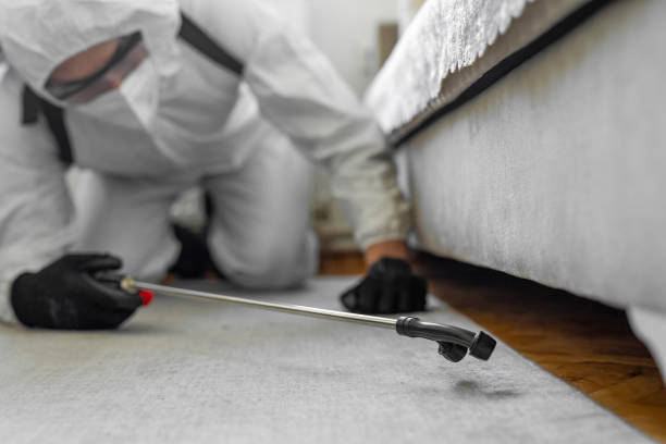 Professional Pest Control technician working in White Bluff, TN